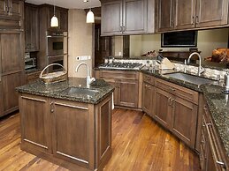 Cascade Village Chalet