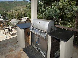 Cascade Village Chalet