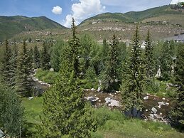 Cascade Village Chalet