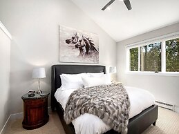 Coldstream Townhome 15