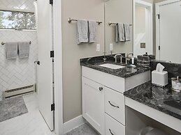 Coldstream Townhome 15