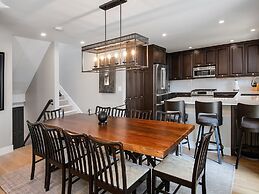 Coldstream Townhome 15