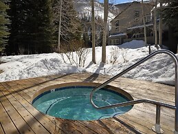 Coldstream Townhome 15