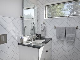 Coldstream Townhome 15