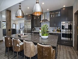 Glacier Court 1854 A