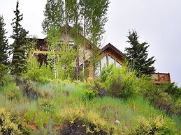 Glacier Court 1844 B