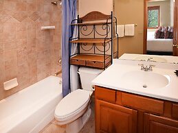 Glacier Court 1844 B