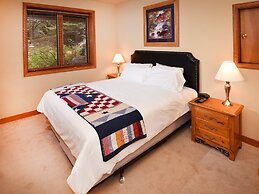 Glacier Court 1844 B