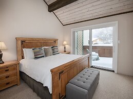 Meadow Ridge Townhome A