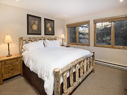 Beaver Creek Condo - Townsend 205