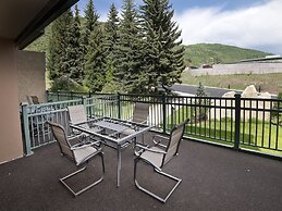 Vantage Point Condo 105
