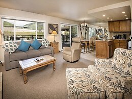 Vantage Point Condo 105