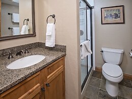 Vantage Point Condo 201