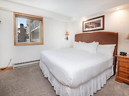 Vantage Point Condo 201