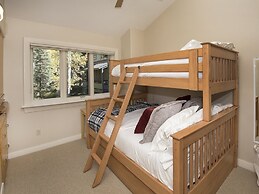 Coldstream Townhome 38