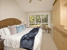 Coldstream Townhome 38