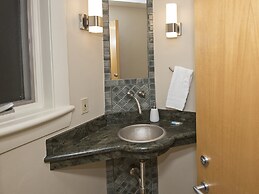 Coldstream Townhome 38