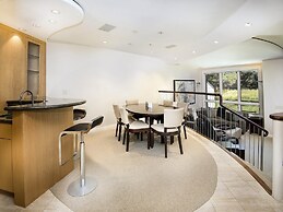 Coldstream Townhome 38
