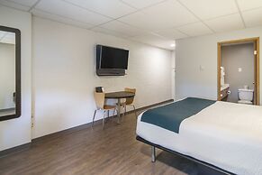 Motel 6 Saanichton, BC - Victoria Airport