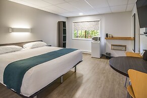 Motel 6 Saanichton, BC - Victoria Airport