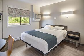 Motel 6 Saanichton, BC - Victoria Airport