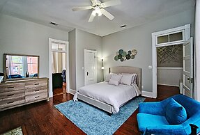 2 Bed Home in Downtown Savannah