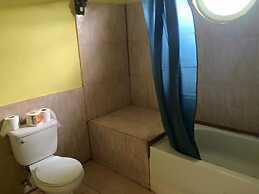 The blue Lagoon Hostel & Private Rooms