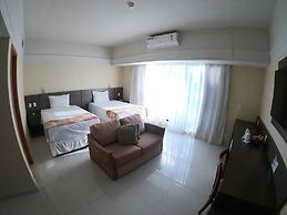 Tropical Executive Hotel