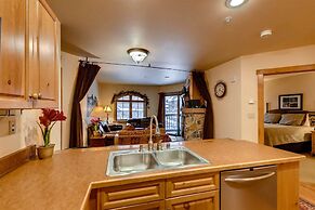 2 Bedroom Colorado Vacation Rental in River Run Village with Pool and 