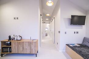 Wooyeon Handong Jeju Private Rental House