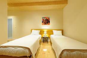 Naya - Downtown Guesthouse