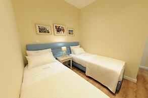 Naya - Downtown Guesthouse
