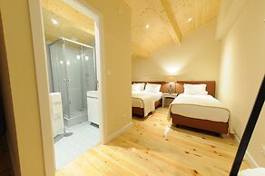 Naya - Downtown Guesthouse