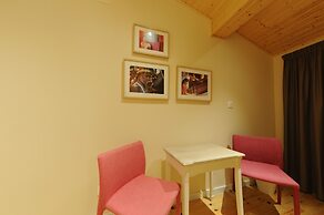 Naya - Downtown Guesthouse