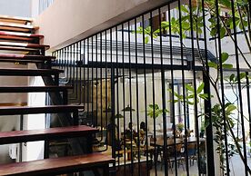 TAN Hostel x Cafe - Adults Only