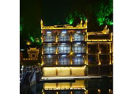 Fenghuang Joy Riverview Hotel
