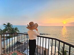 Venus Hotel - Massage & Sky Bar