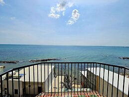 Venus Hotel - Massage & Sky Bar