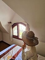 Venus Hotel - Massage & Sky Bar