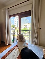 Venus Hotel - Massage & Sky Bar