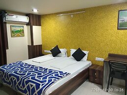 Minakshi Guest House