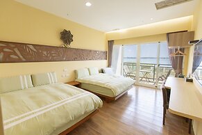 The Laid-back Dragon Lodge