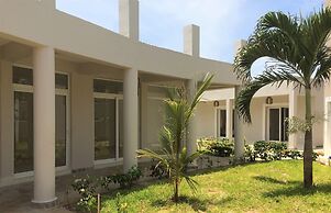 Life Resort St.Thomas Royal Palm