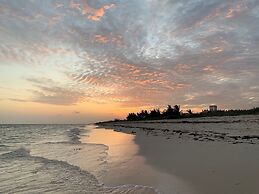 Life Resort St.Thomas Royal Palm