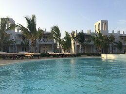 Life Resort St.Thomas Royal Palm