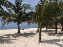 Life Resort St.Thomas Royal Palm