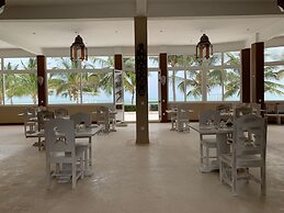 Life Resort St.Thomas Royal Palm