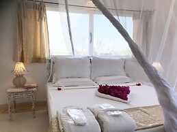 Life Resort St.Thomas Royal Palm