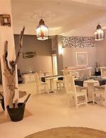 Life Resort St.Thomas Royal Palm