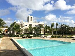 Life Resort St.Thomas Royal Palm